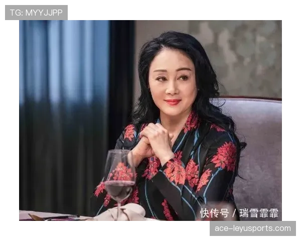 赵雅淇片场喝的水都是冰镇到0.5度的？